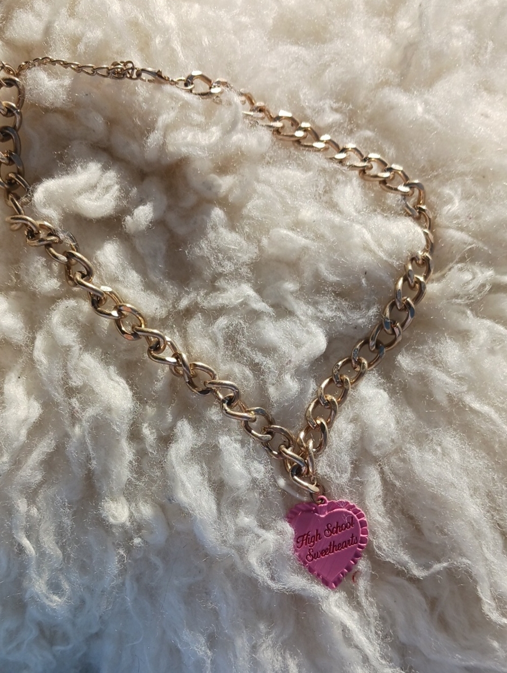 Melanie MARTINEZ Gold Chain Necklace w Pink Heart Charm - High School Sweetheart